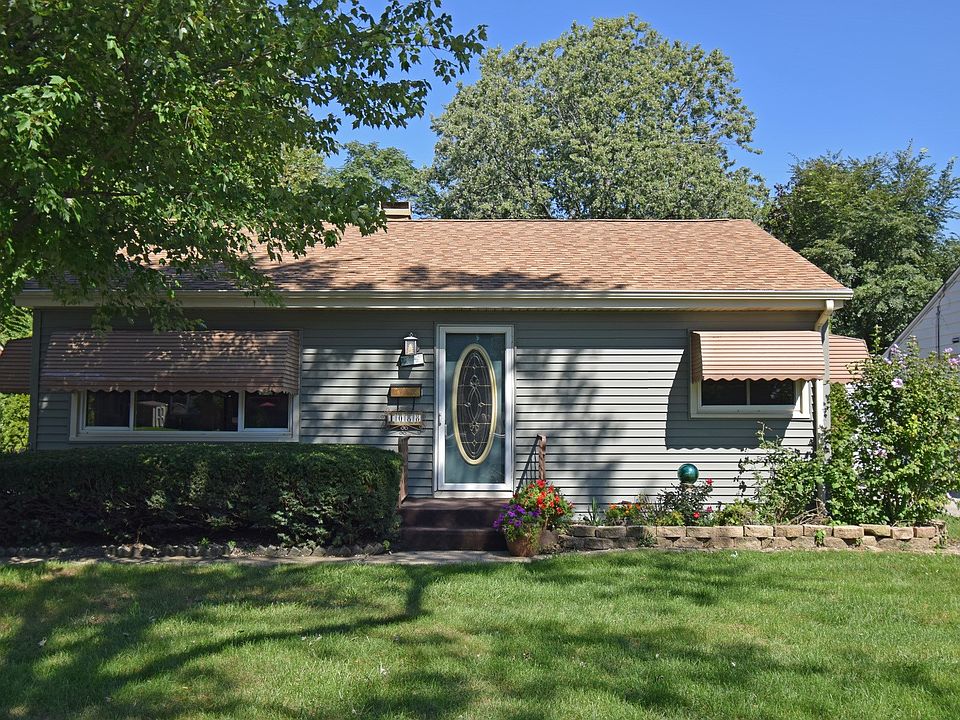 1st image of 1088 Van Buren Ave