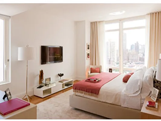 Sold by Corcoran | media 39