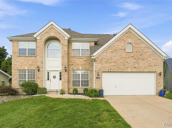 1366 Arbor Bluff Cir, Ballwin, MO 63021