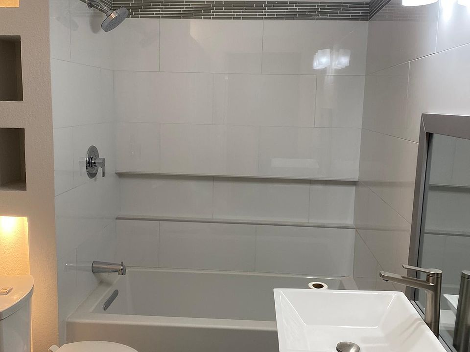 1st image of 5345 Woodland Ave