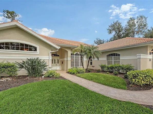 275 Royal Oak Way, Venice, FL 34292