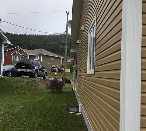 3rd image of 13 Clyde Ave