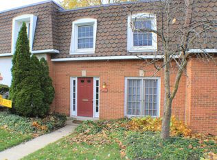 2829 Chateau Cir, Columbus, OH 43221