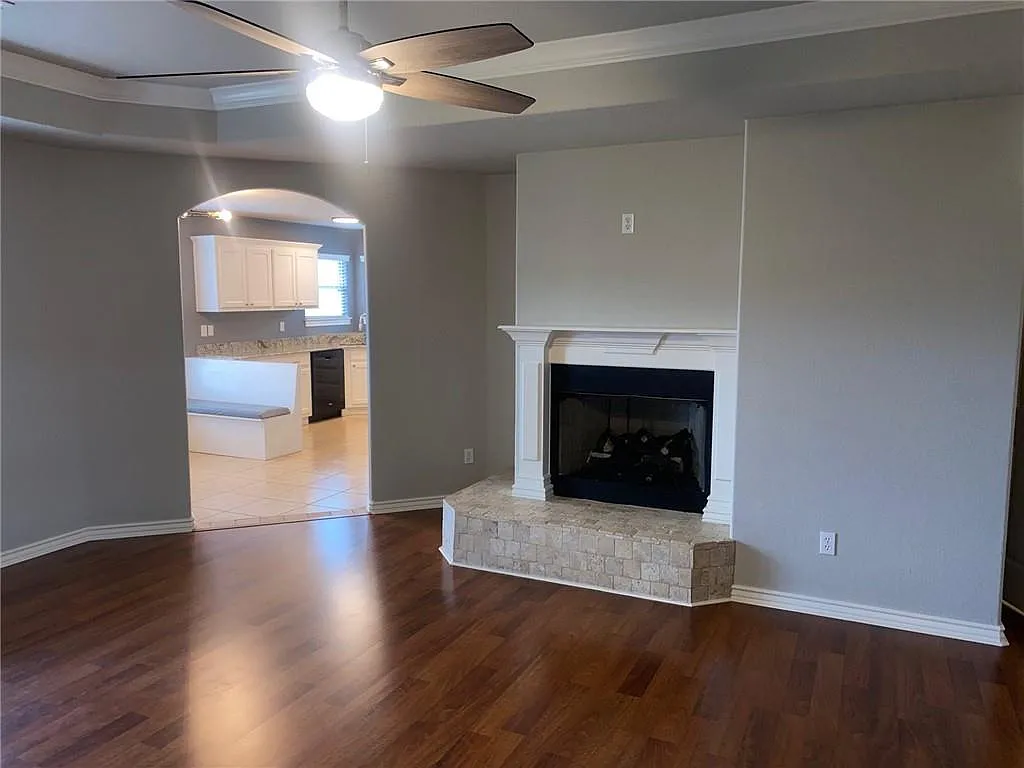 3 bed, 1537 sqft, $1,750 — Photo 3