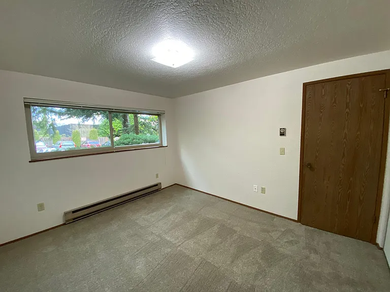 314 N 134th St #100 — Photo 14