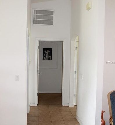 5th image of 4504 Laurina St