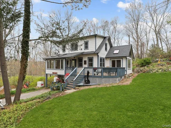 1 Branch St, New York, NY 10526