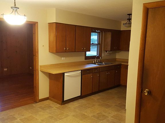 3rd image of 406 W Greenwood Ave