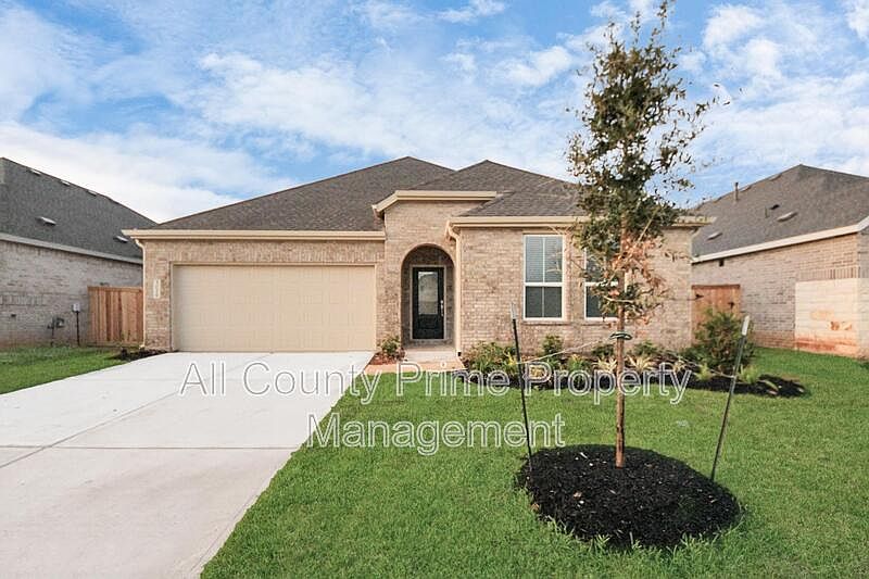 1st image of 3029 Avenida Sonoma Dr