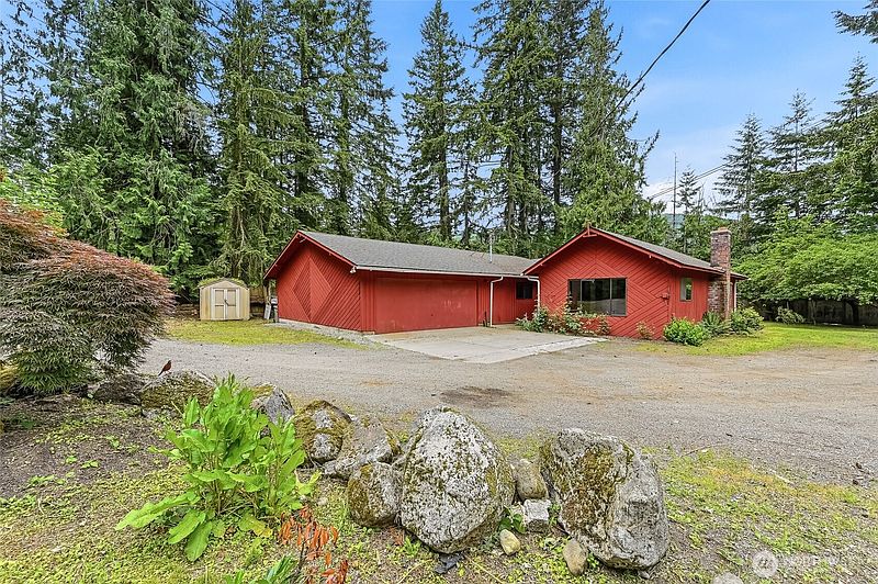 5th image of 8221 308th Avenue SE