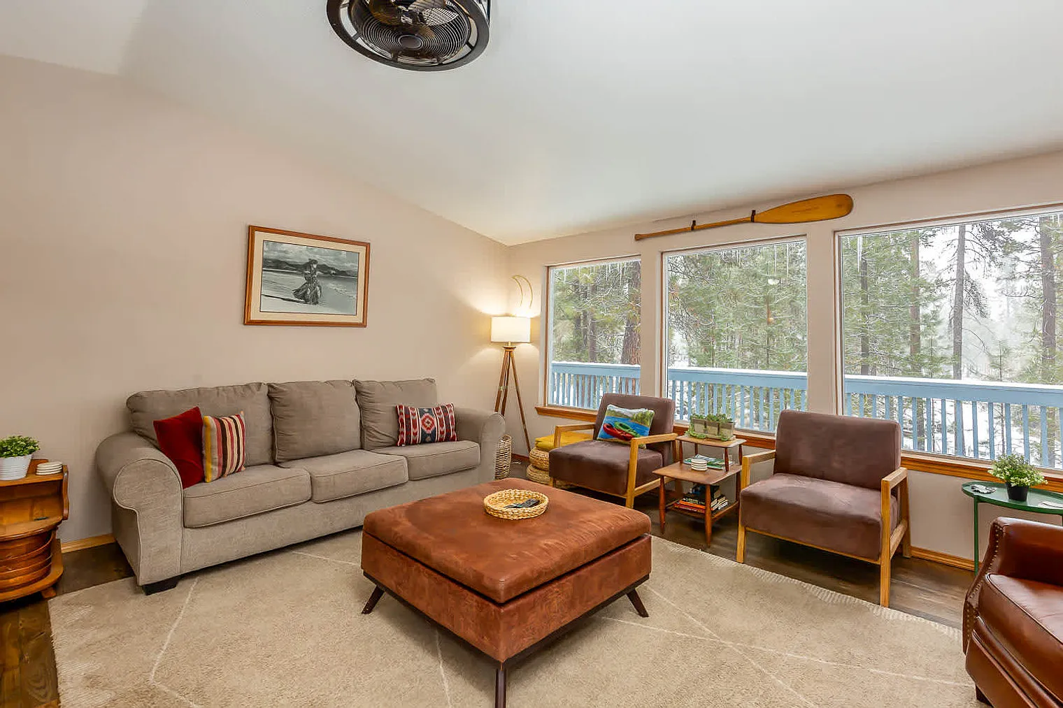 3 bed, 2.0 bath, 1334 sqft, $3,547 — Photo 1