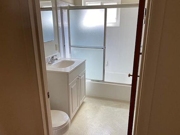 2nd image of 1229 Parkington Ave #2