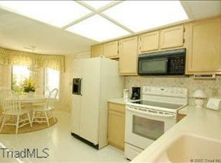 504 Ridgehaven Cir, Winston Salem, NC 27104