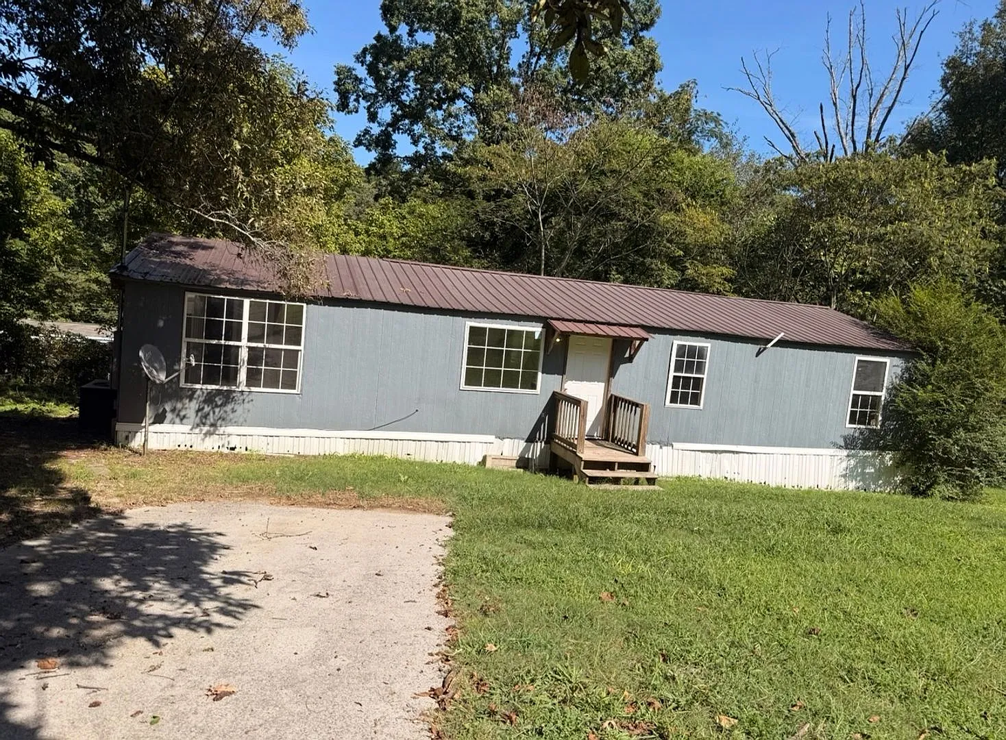 Rossville Home — Photo 1