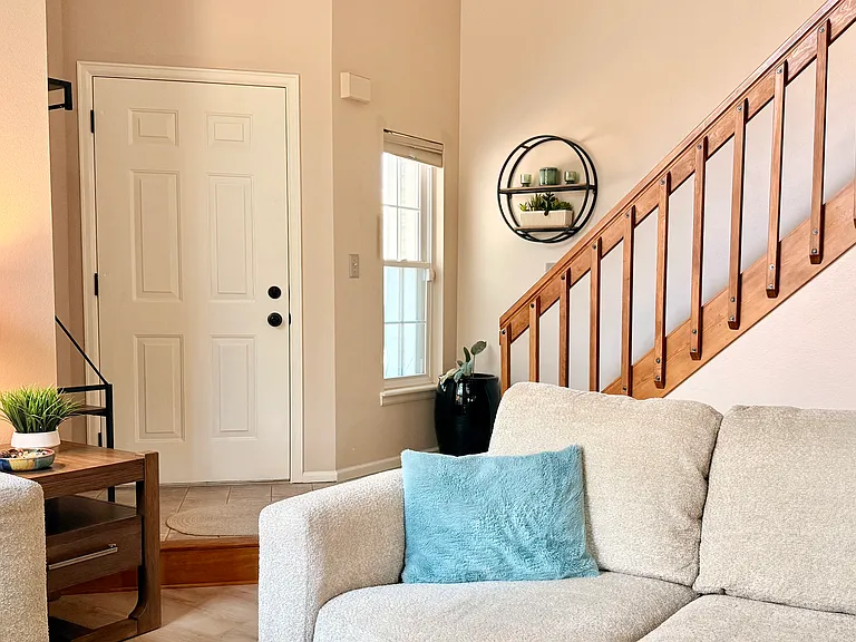 5714 W Atlantic Pl — Photo 8
