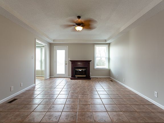 3rd image of 2516 Atwood Dr