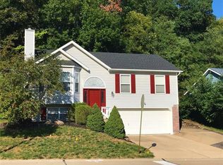 37 Wynstay Ave, Valley Park, MO