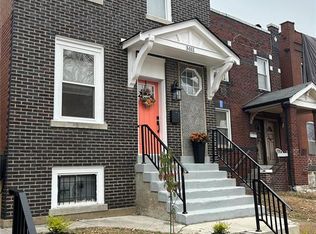 3011 Iowa Ave, Saint Louis, MO 63118