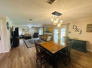 8594 Morgan Ln, Orange, TX 77632