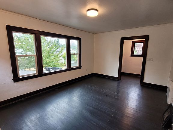 Living Room w/ Front Entry