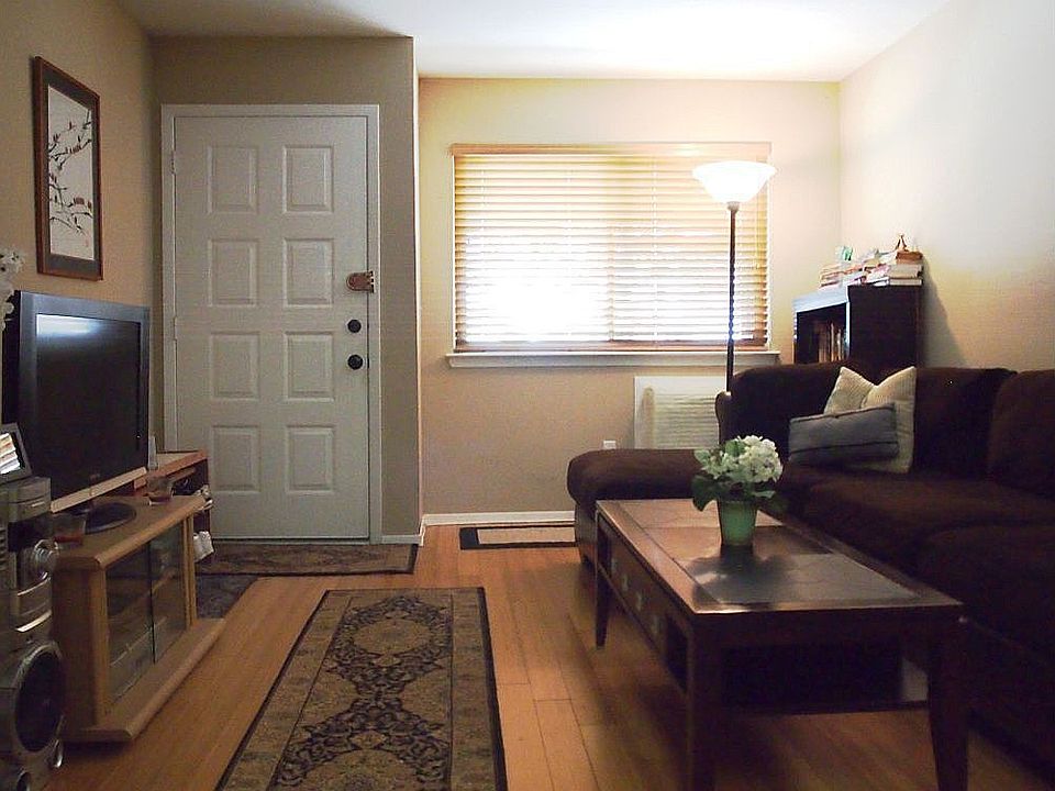 1st image of 360 Barlow Ave APT 24