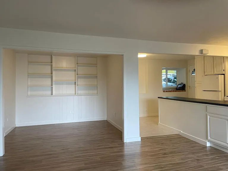 108 West St — Photo 5