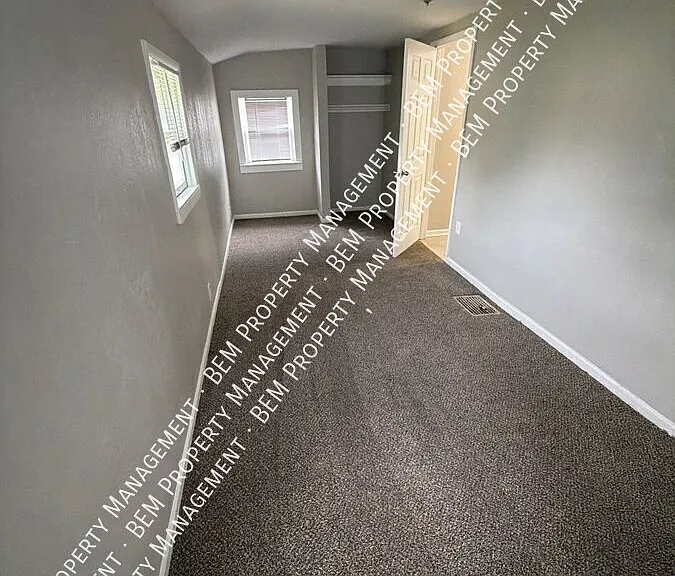 3630 Agnes Ave — Photo 12