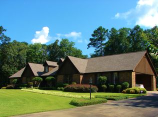 302 Longshore Dr, York, AL 36925
