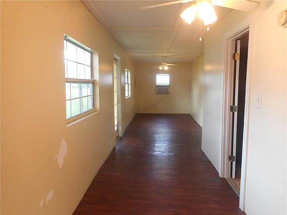 5th image of 2038 18th St