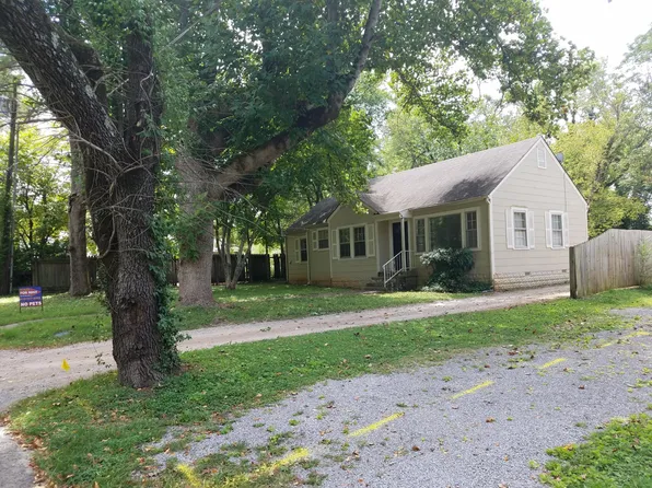 607 Crestland Ave, Murfreesboro, TN 37130