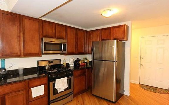 2nd image of 1615 W Wallen Ave APT 1