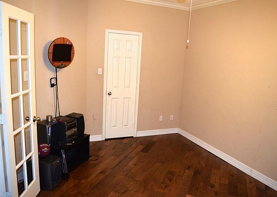 1st image of 2115 Spur Canyon Ct