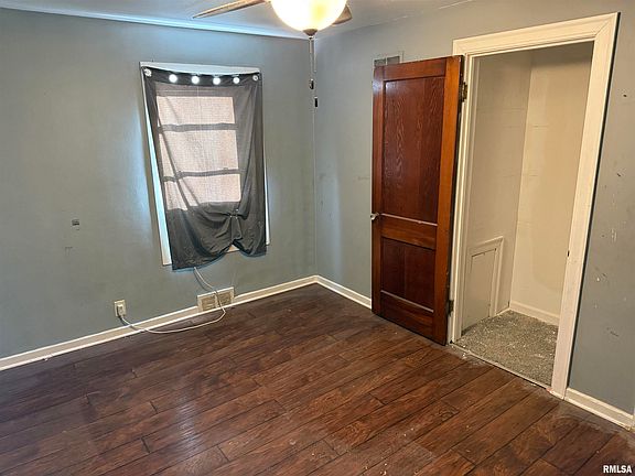 5th image of 2324 S 8th St