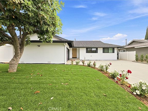 2nd image of 17511 Leafwood Ln