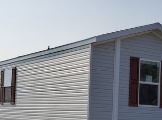 1902 Western Dr SW, Cedar Rapids, IA 52404