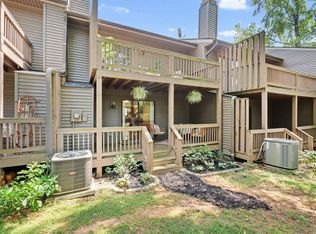 100 Stallings Rd, Taylors, SC 29687