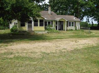 8710 Hammond Rd, Concord, MI 49237