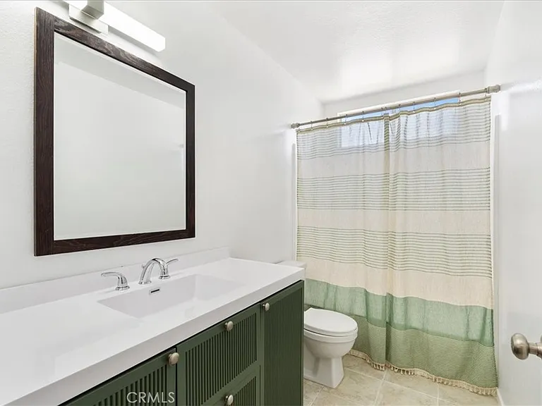 162 Tamarisk St — Photo 16