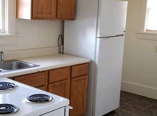213 E 1st Ave, Hutchinson, KS 67501