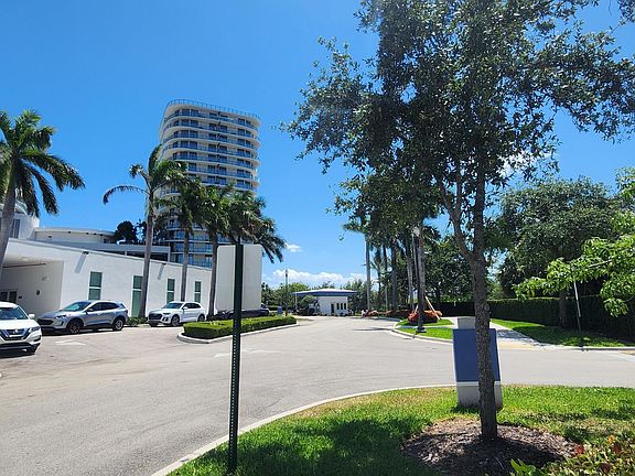 3rd image of 15051 Royal Oaks Lane #202
