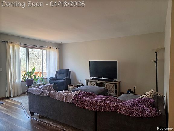 5th image of 4129 W Allen Rd