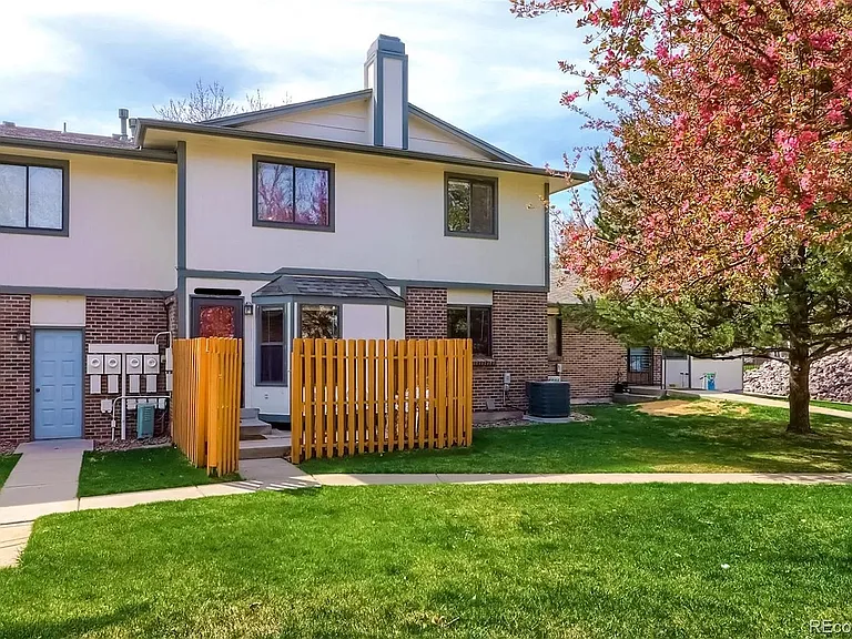1735 S Allison St #B — Photo 1