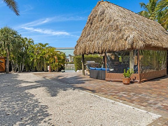 3rd image of 2950 Overseas Hwy #39