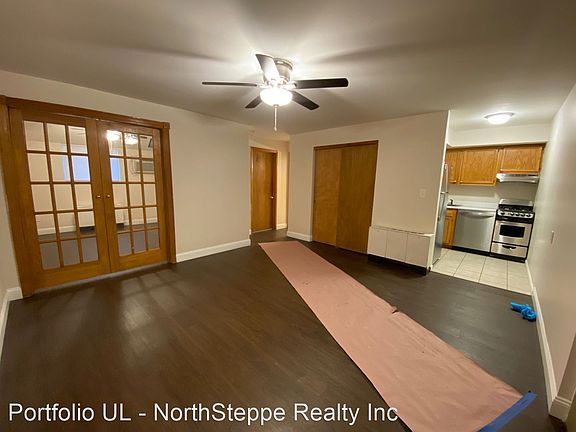 4th image of 34 Chittenden Ave #2878355