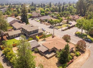 17901 Andrews St, Monte Sereno, CA 95030