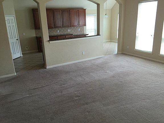 2nd image of 9518 Fossil Canyon Dr