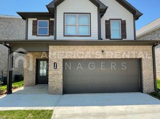 298 Shiloh Creek Dr, Calera, AL 35040