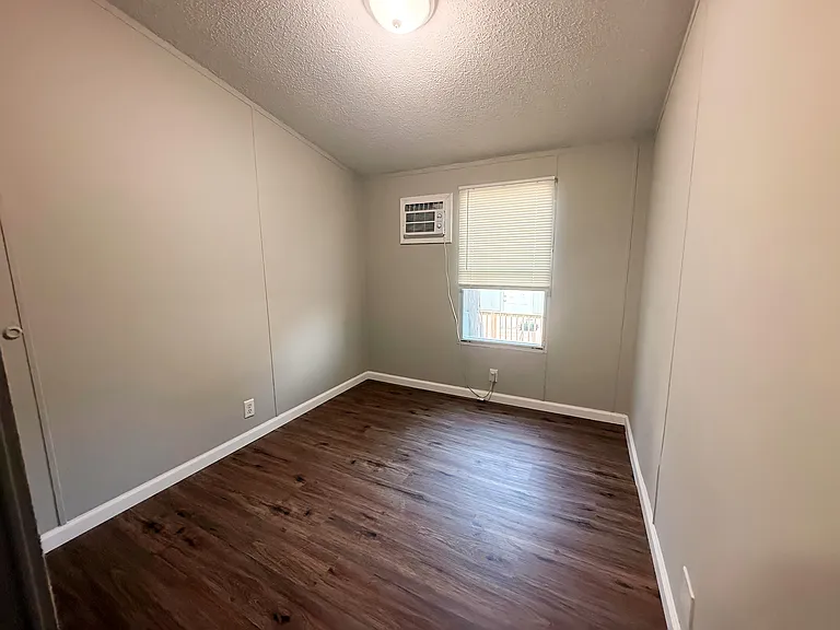 4916 Brown Station Rd #9 — Photo 9