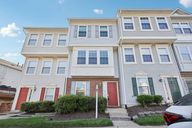 Sherbrooke Cir-S0407-001.jpg