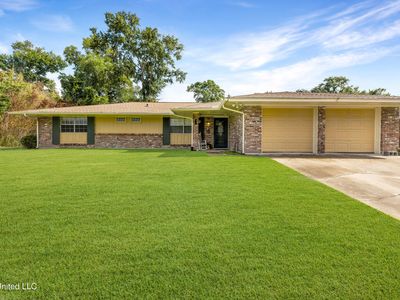 4 Briarwood Cir, Long Beach, MS, 39560